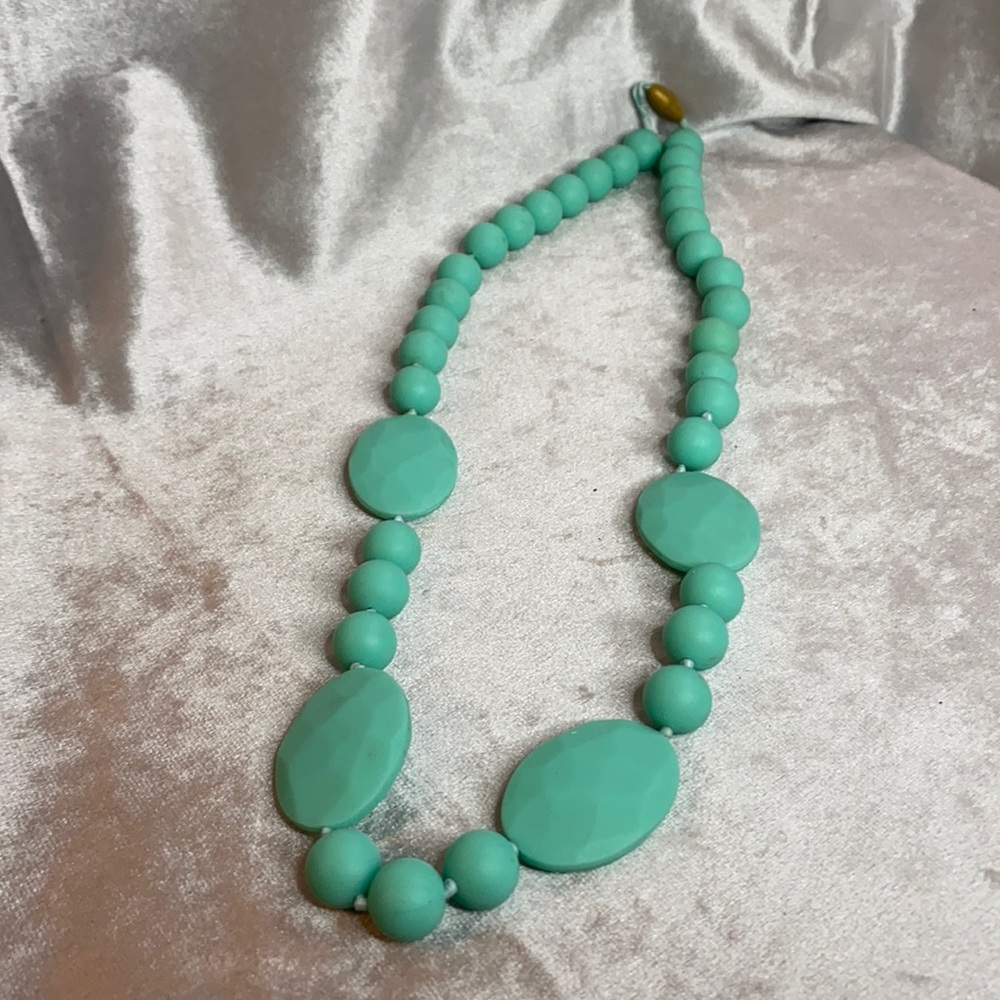 Teething necklace
